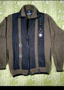 Oswal Knit Zip Up Jacket