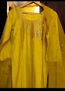 Organza Suit💛