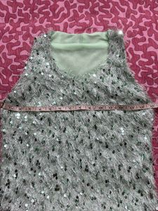 Sleeveless Unisex Girl Tunic For 11-12 Yrs
