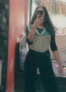 Korean Vest🍃