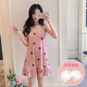 beautiful strawberry printed night