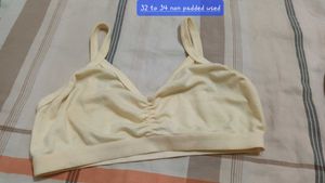 non branded used bra 32 to 34 A