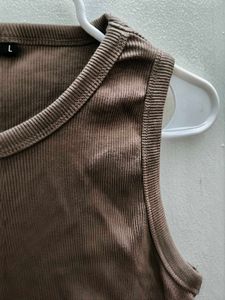 Sleeveless Crop Top From Nuon By Westside