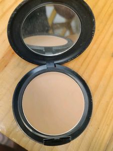 MAC Compact Powder