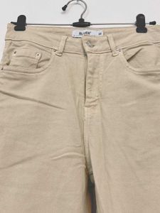 BEIGE JEANS