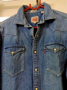 MENS Levis Denim Shirt