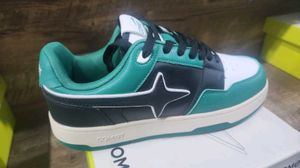 Comet sneaker shoes