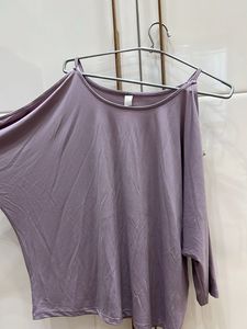 Kazo Lavender Cold Shoulder Top