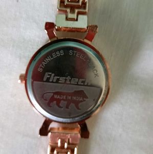 New Beautiful Watch For Women