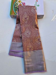 Light Red Woven Kanjivaram Silk Saree