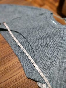 Grey Cropped Knit Sweater