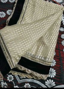 Beautiful Saree With Blouse