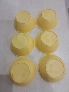Microwave safe 6 bowls like new food grade