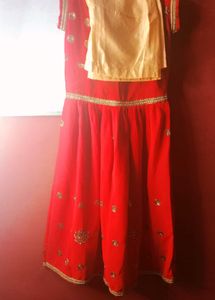 Kurti Set For Woman