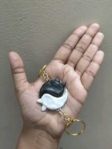🖤Yin Yang Kittens🤍Keychain Set