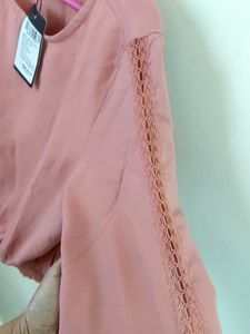 Peach New Top With Tag🍑