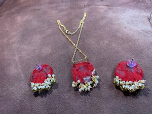 Hendmed Earrings And Pendant