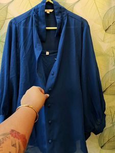 BOXY NAVY BLUE SHIRT WITH INNER FROM AND