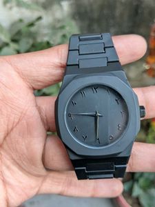 Black Minimalist Watch