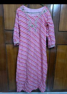 COMBO BRANDED KURTIS