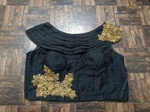 Elegant Black &amp; Gold Lehenga