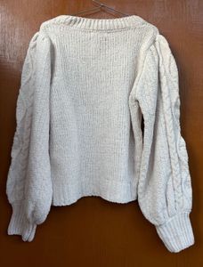 Cozy white Knit Sweater