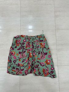 ✨ ZARA Bloom: Ruffled Skort Set! 🌸
