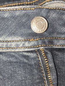 ZARA MENS ORIGINAL DENIMWEAR