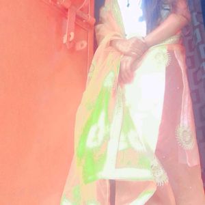 Long Dupatta Head Se Lekar Pair Tak