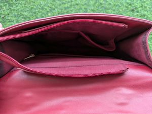 Red/Maroon Leather Handbag With Sling Belt 👜😍❤️