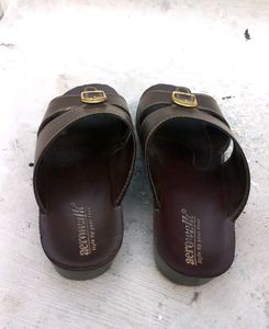 Aerowalk Casual Footwear