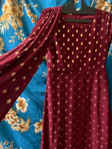 Maroon &amp; Gold Kurta Set
