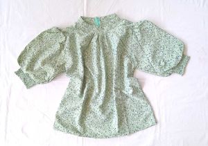 Floral Puff Sleeve Top