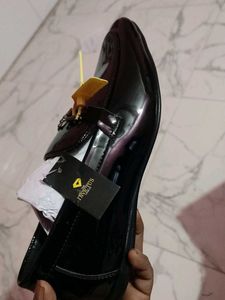 INVICTUS Black Loafers UK43