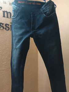Men Regular MID RISE BLUE JEANS