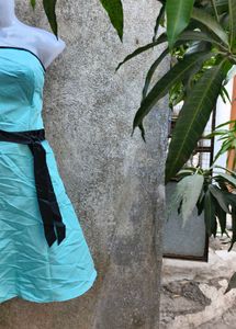 1.26.1 Aqua Strapless Party Dress