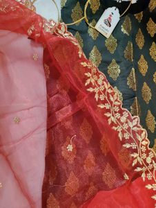 Elegant Ethnic Kurta Set