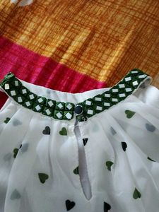Sleeveless Tops