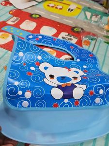 Cute Bear Print Baby Bib.   Not Used Once ...