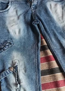 Distressed Detail Cargo Jeans