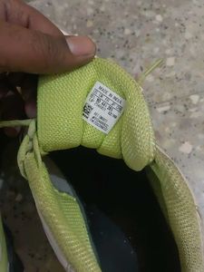Am Selling My 8 Pairs Of Used Branded Shoes Size 9