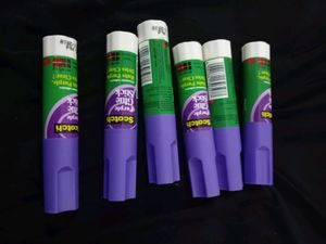 6 Glue Sticks