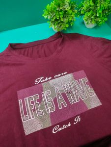 Maroon Graphic T-Shirt