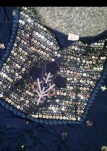 Naiira Cut Xxl