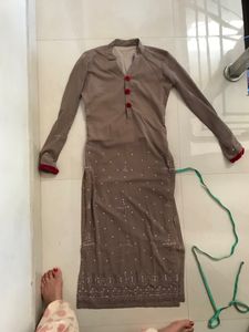 Beautiful Party Wear Kurti . Grey Colour Kurti . Wore Only Once .