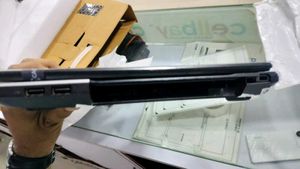 Acer Laptop With Charger