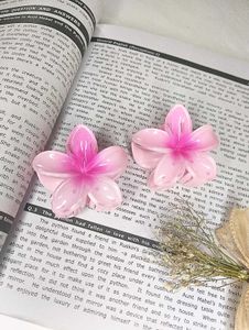 Floral Claw Hair Clips