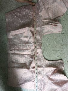 Elegant White &amp; peach Saree