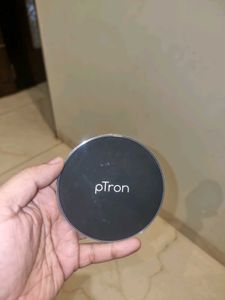 pTron Bullet Wireless Charging Pad