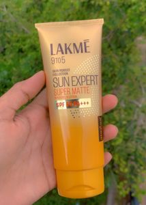 Lakme 9to5 Skin Perfect Sunskin